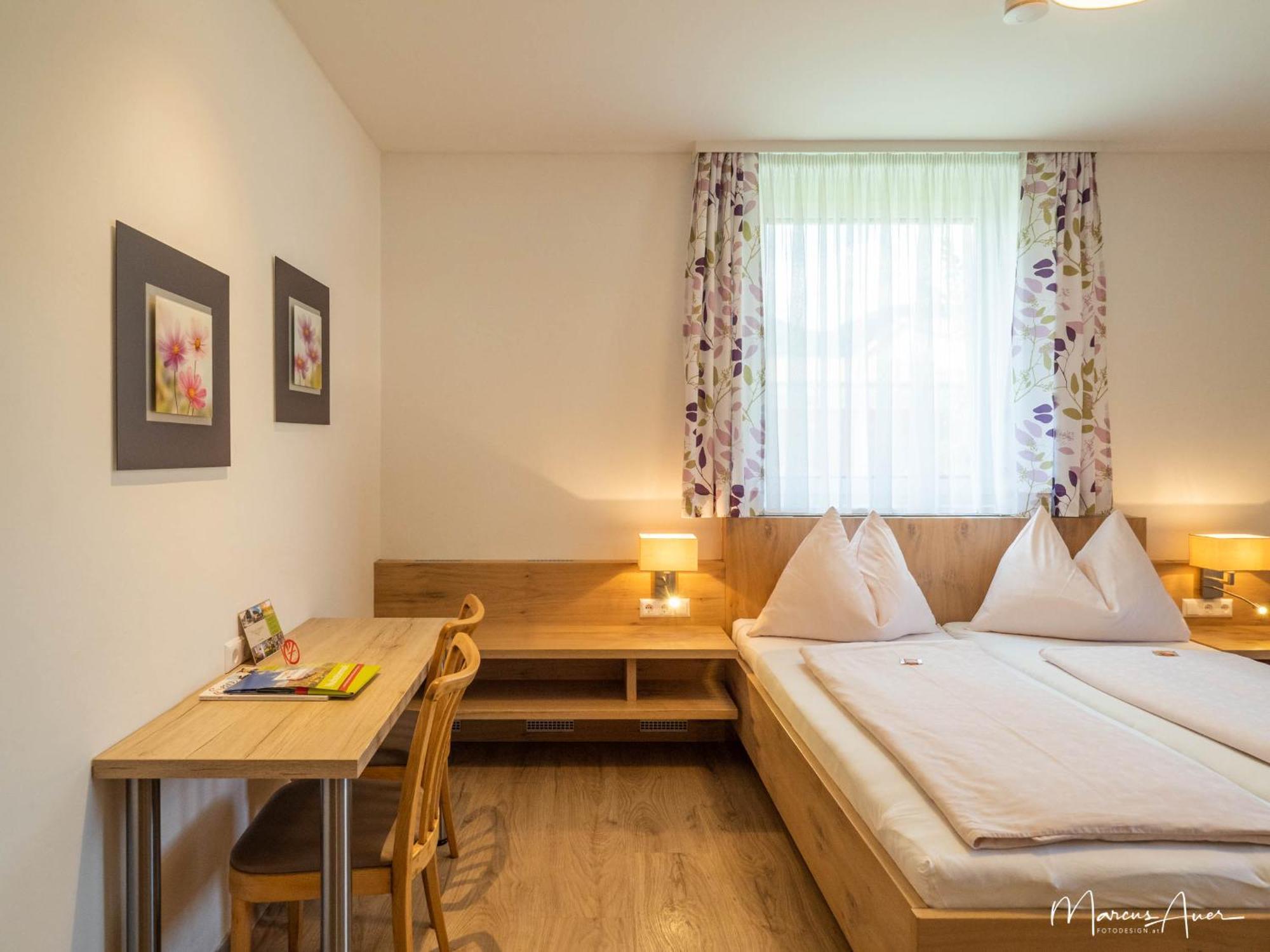 Pension Ehrenfried - Hotel Garni Kindberg Rom bilde