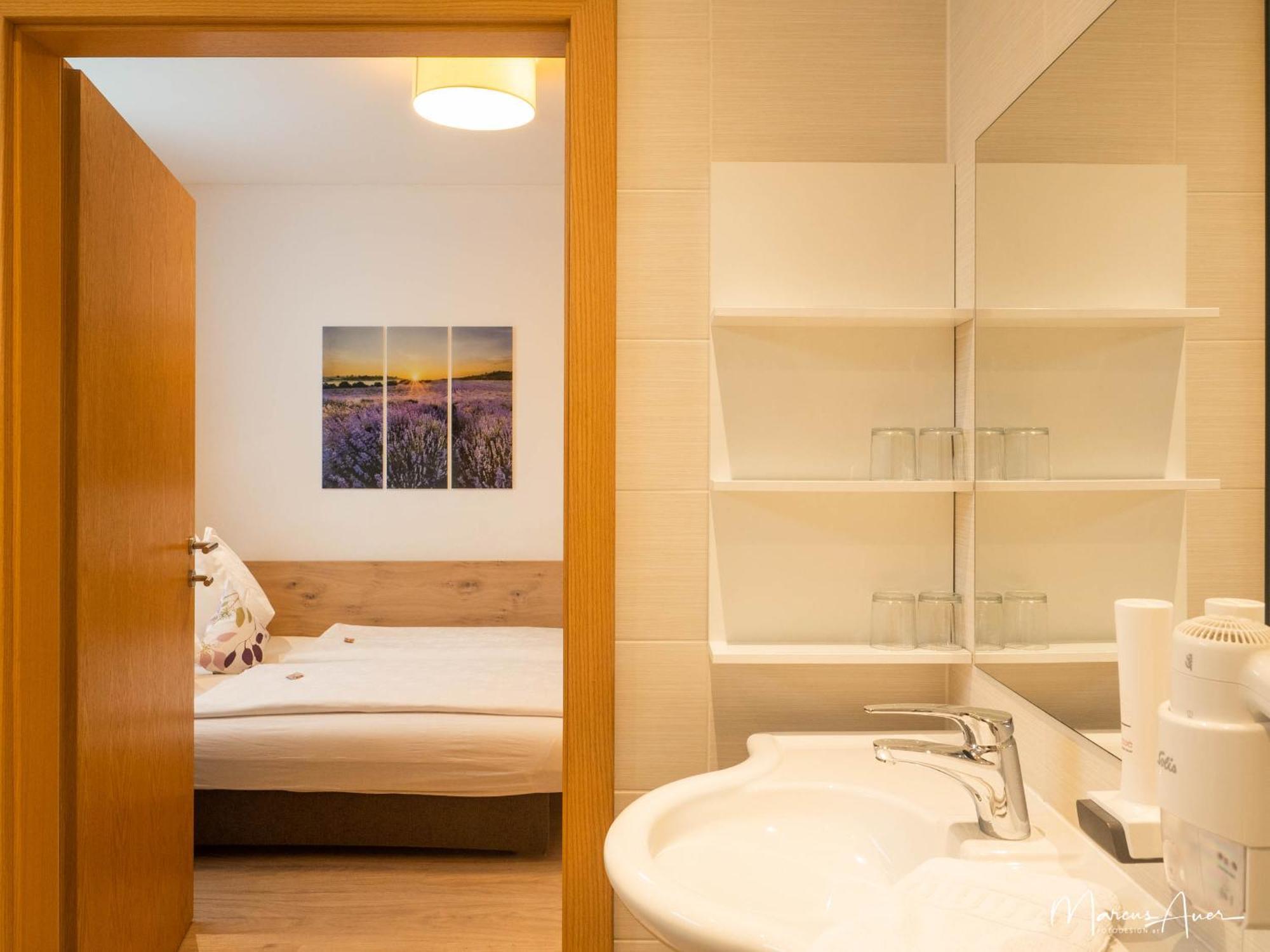 Pension Ehrenfried - Hotel Garni Kindberg Rom bilde